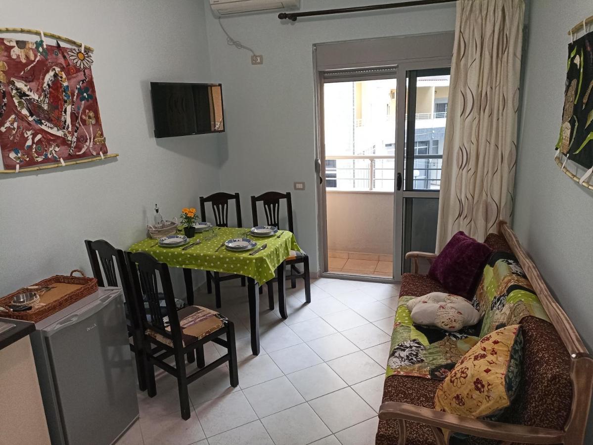 10 Apartmants Olimpia Mir ดูร์เรส ภายนอก รูปภาพ