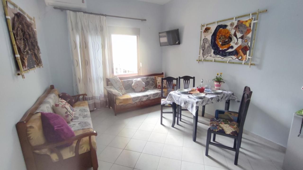10 Apartmants Olimpia Mir ดูร์เรส ภายนอก รูปภาพ