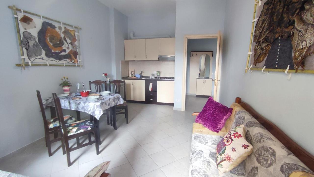 10 Apartmants Olimpia Mir ดูร์เรส ภายนอก รูปภาพ