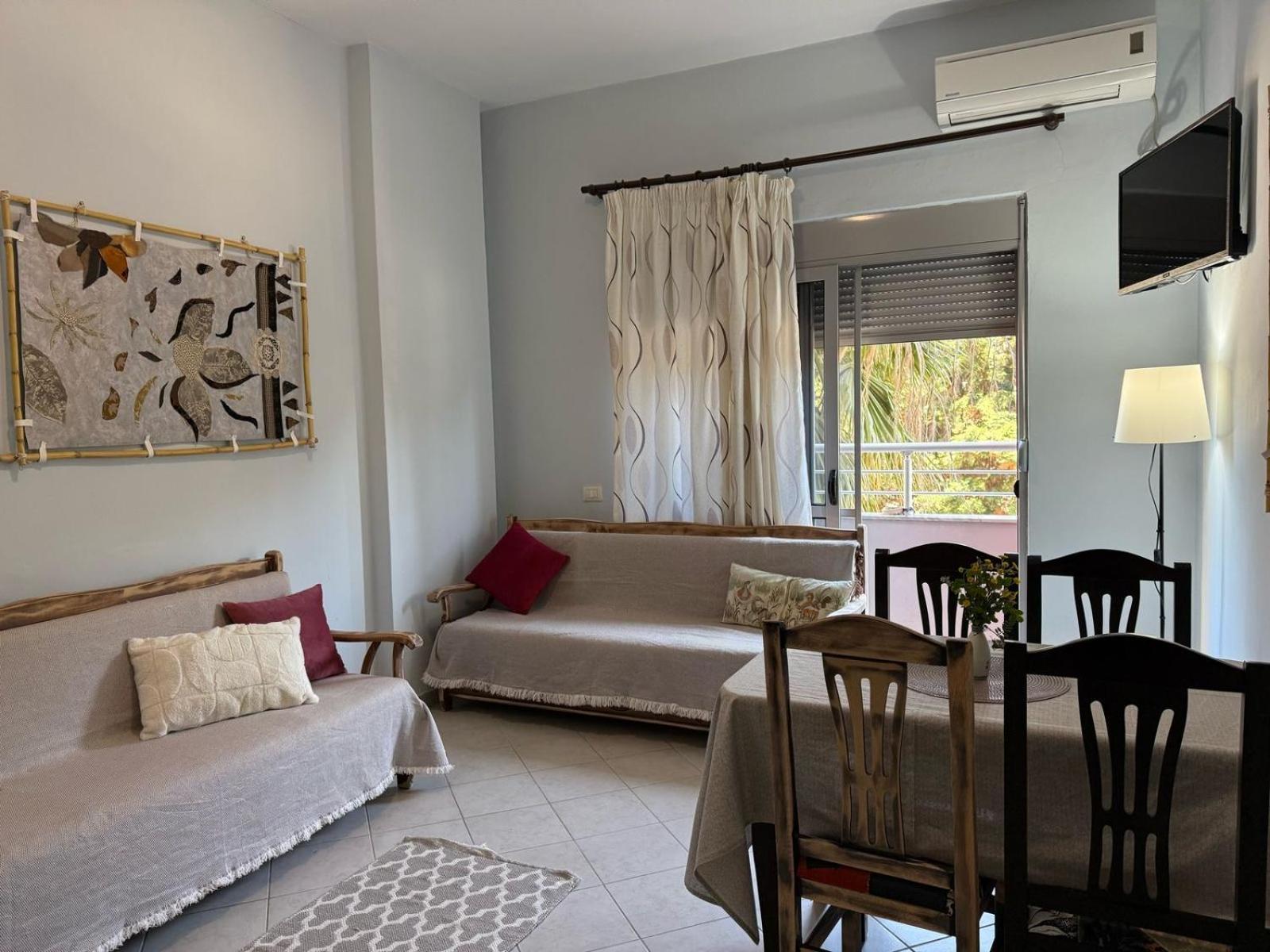 10 Apartmants Olimpia Mir ดูร์เรส ภายนอก รูปภาพ